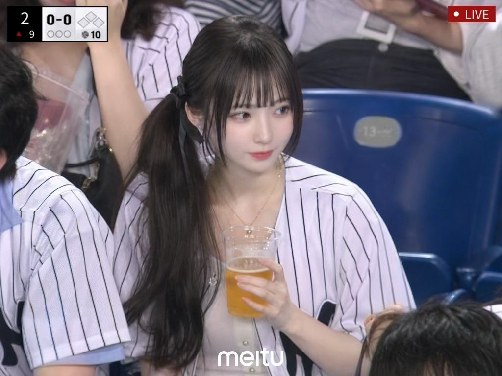 ゆーぽん tweet media