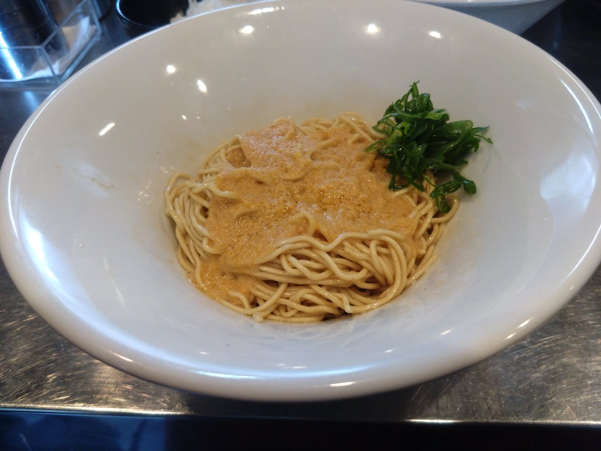 pcatmuchi's tweet photo. 煮干ハイブリッド+🍚+愛
さんじ玉SP
超帆立バター醤油
いただきました！

帰る前に大好きなハイブリッドが食べられて幸せ幸せ😇
またまたハッピーセットに！ https://t.co/dt96QisLaK