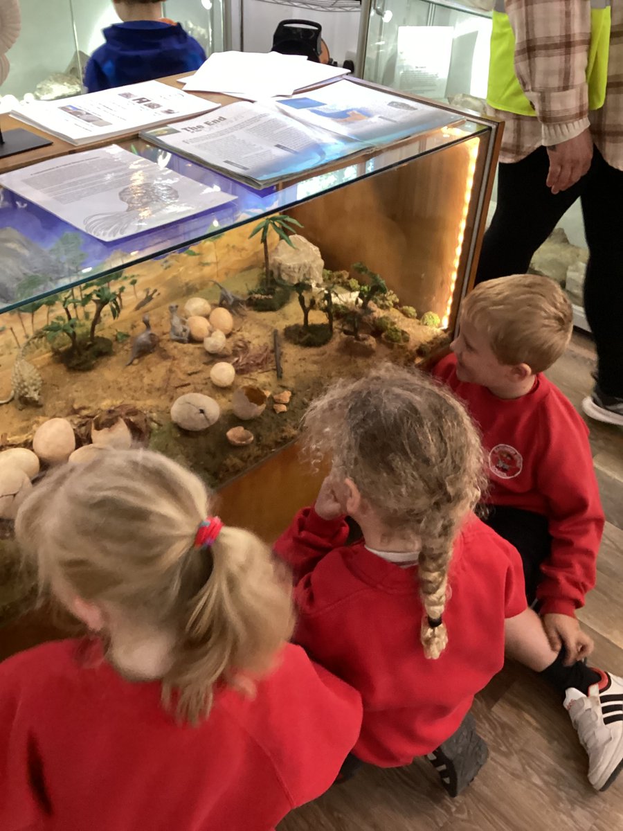 Sandwich Infant School tweet media