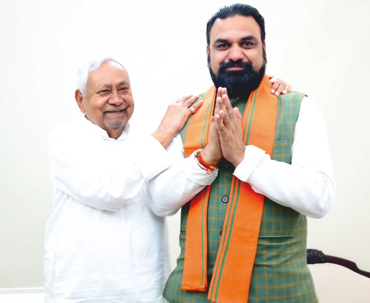 Nitish Kumar tweet media