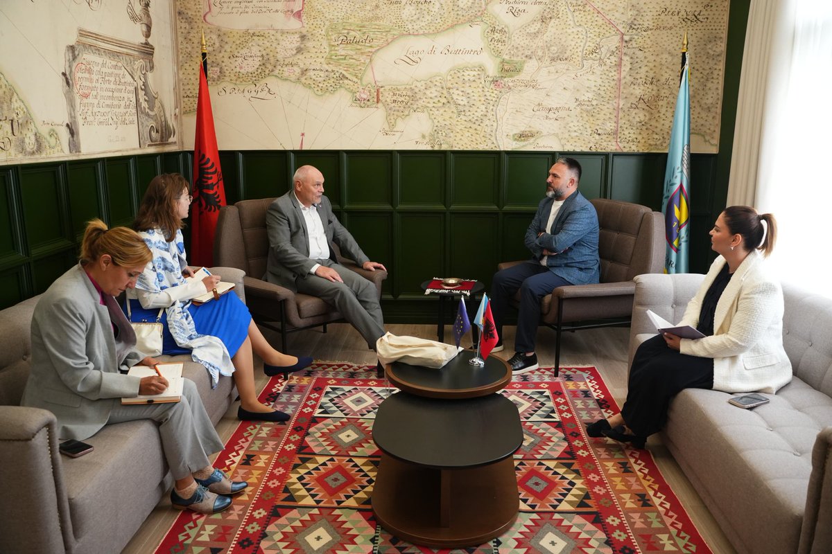EmbassyCzech's tweet photo. Czech Ambassador P.Vacek and 🇨🇿Honorary Consul at Saranda L.Poda met Mayor of Saranda  O.Caci on 7 May 2026 to discuss the upcoming summer tourist season and cooperation with the Municipality, namely in culture. https://t.co/4yP2lHhpXm