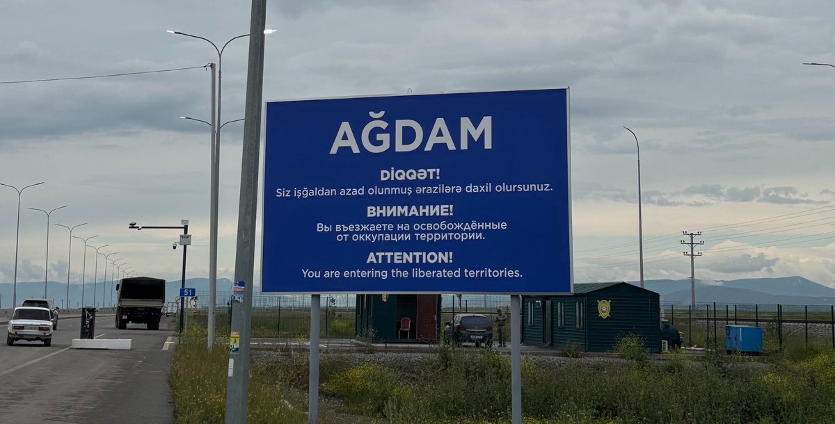 bbeyzasarigul's tweet photo. Erzurum Diplomasi Araştırmaları Merkezi (EDAM) olarak Karabağ’dayız.

Azerbaycan saha çalışmaları kapsamında Bakü’de yapmış olduğumuz resmi temaslar sonrası ikinci durağımız işgalden azad olmuş Karabağ 🇦🇿🇹🇷

@HakanFidan 
@Birol_Akgun 
#edamsahada https://t.co/ooByBM8Sh8