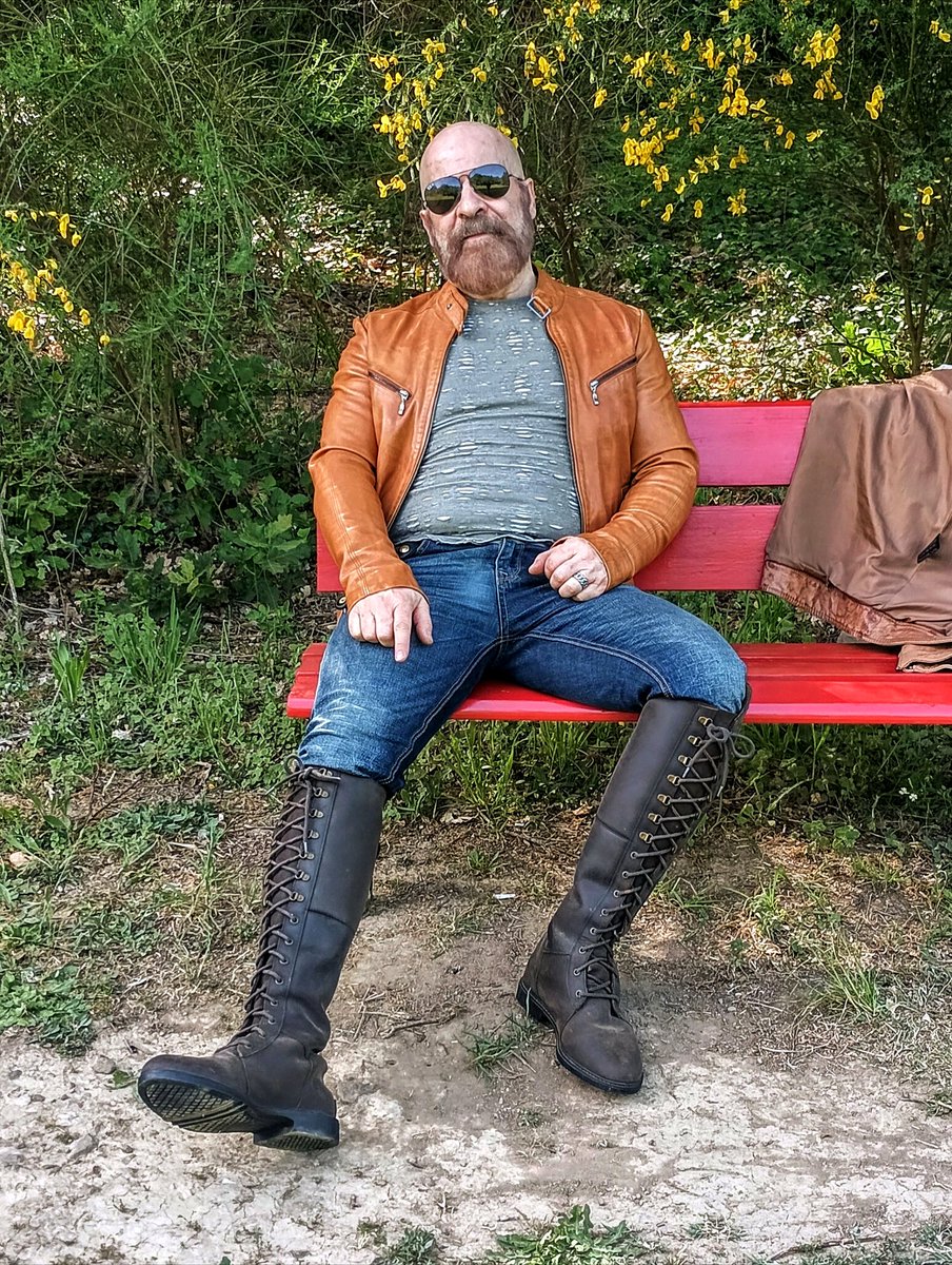 LeatherCode's tweet photo. Ready to be at service ?

#boots #leather #mrleatheritaly #ridingboots https://t.co/4T71FF17j2