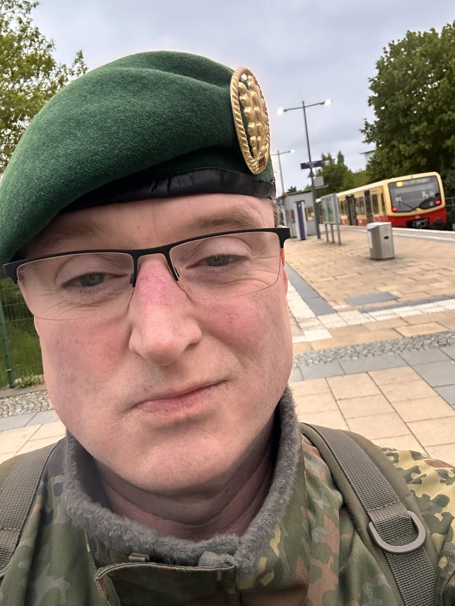 StOffzBw's tweet photo. Ich bin #antifaschist aus tiefster Überzeugung, denn Faschismus steht im direkten Widerspruch mit einem der zwei Kernwerten - Achtung der #Menschenrechte - unserer FDGO.

#Demokratie https://t.co/q1zqmrt4dk