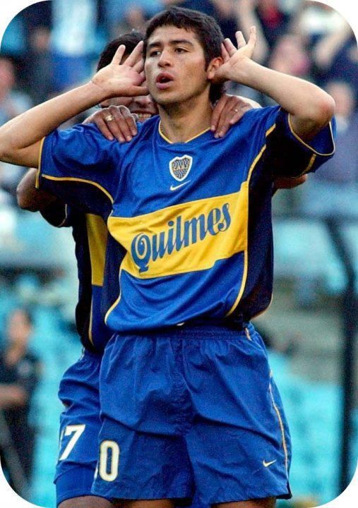 ℹ️Informa <a href="/MarceGonzalezCX/">Marcelo González</a> que ante U Católica en la última fecha de #Libertadores en #LaBombonera, #Boca utilizaría una camiseta especial en homenaje a los 25 años de la Copa #Libertadores 2001.

❓¿Les gusta?