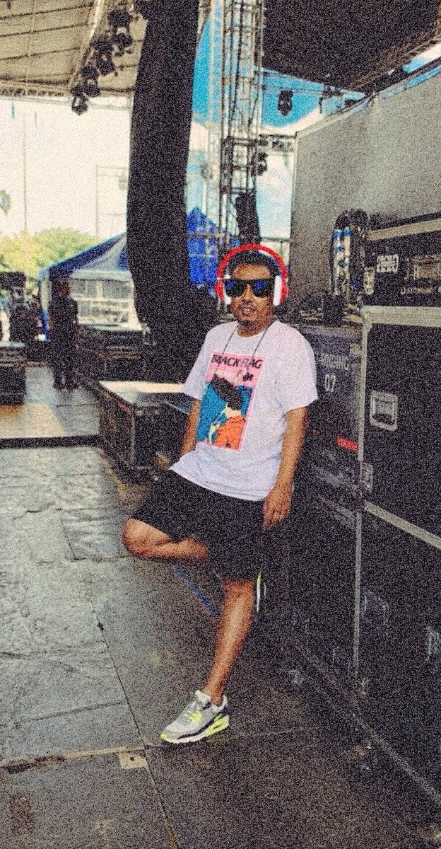 aMan (@mooneyes38) / Posts / X