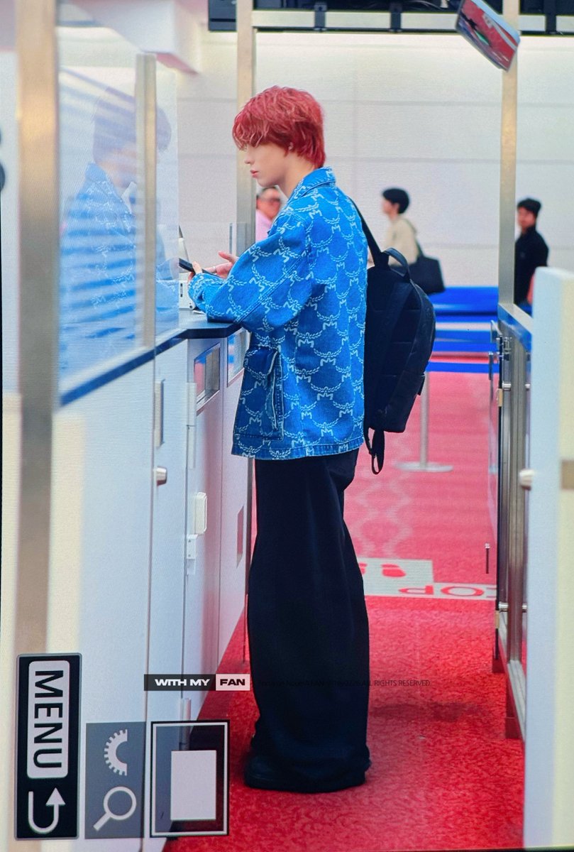 칠이.. tweet media