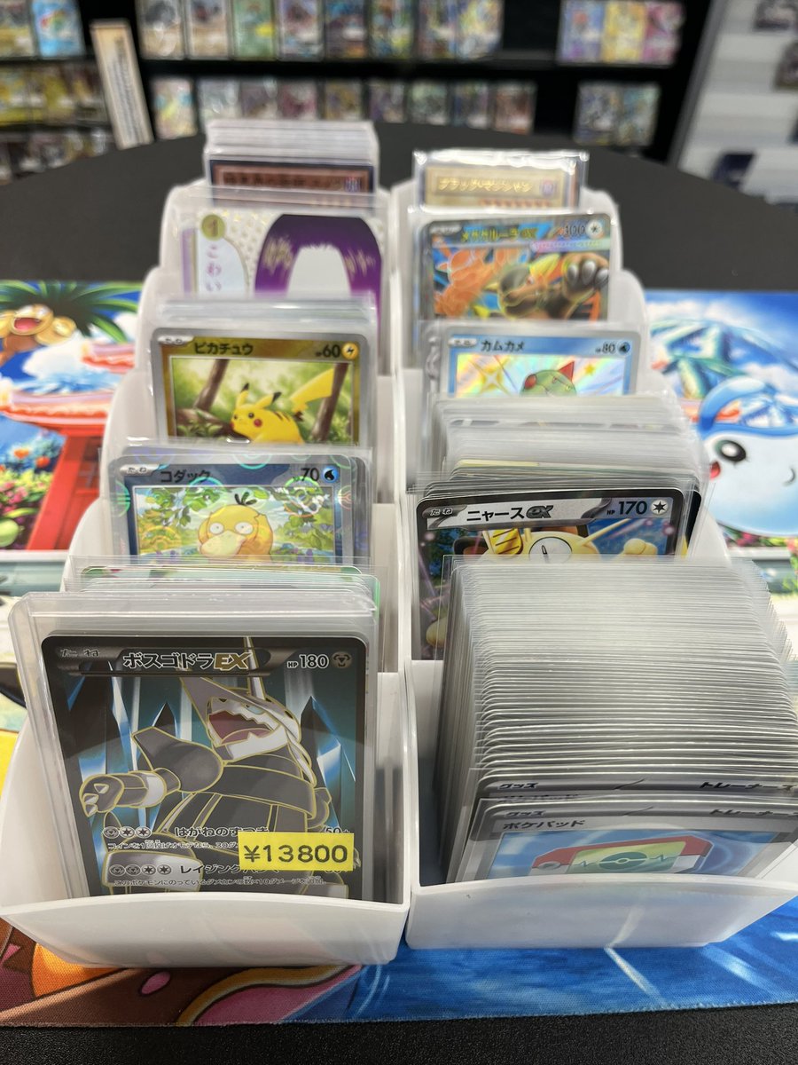🔥入荷情報🔥】 本日も開店から沢山カード補充しました🫡 毎日300-400