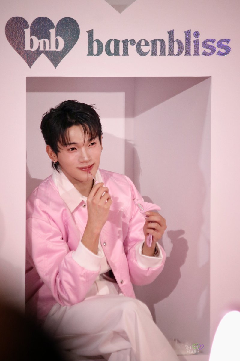 260507 #KRITTIN_PERSES 

#BarenblissxPERSES
#PERSES_TH