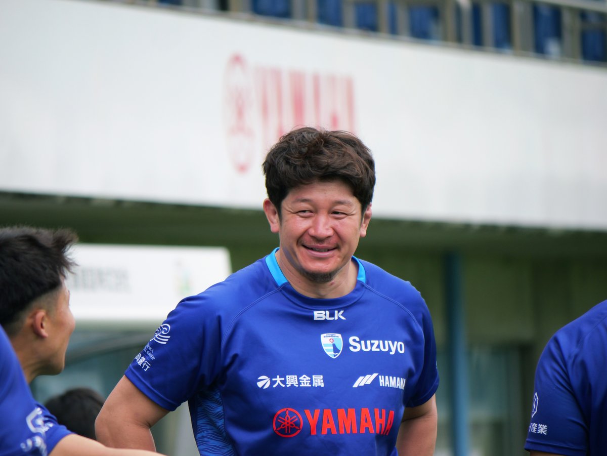 bluerevs's tweet photo. Captain's Run📸

＜NEXT MATCH＞
#リーグワン 2025-26 D1第18節
大興金属 presents マッチデー
#静岡ブルーレヴズ 🆚 横浜キヤノンイーグルス
📅5/9(土) 14:30
🏟ヤマハスタジアム
📺J SPORTS／DAZN／静岡第一テレビ(録画)
🎫https://t.co/tpsJmR7bjP

#CONQUER #REVSHOUSE https://t.co/dTUz5iL8Bi