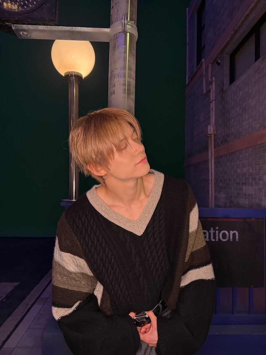 YJ tweet media