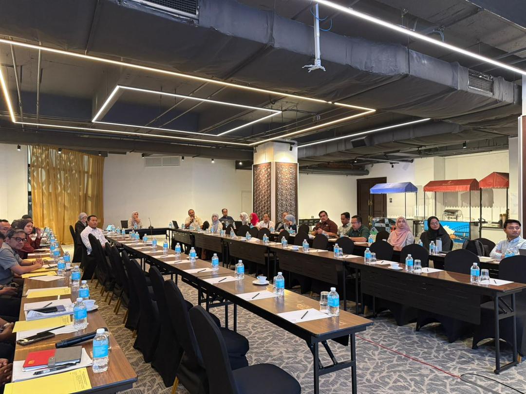 uvm_jkr's tweet photo. 13 - 17 April 2026 Value Engineering (VE) Study for the project
@CawJalanJKR

facilitated by the facilitator team
@uvm_jkr

@JKRCPAB

@IPJKR_Official

@RoslanisE

@JkrMaria

@RbSafarina

#IamJKR #KitaJKR #JKRsynergy #JasaKepadaRakyat https://t.co/bb3Bzzt8qu