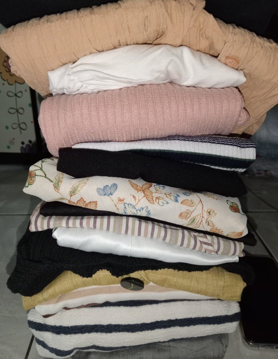 alwaysnanafav's tweet photo. Mau preloved atasan dan bawahan
Start from 20k (harga nett)
BB 42 TB 151 (detail uk baju bisa DM) https://t.co/IJns9tU5JB
