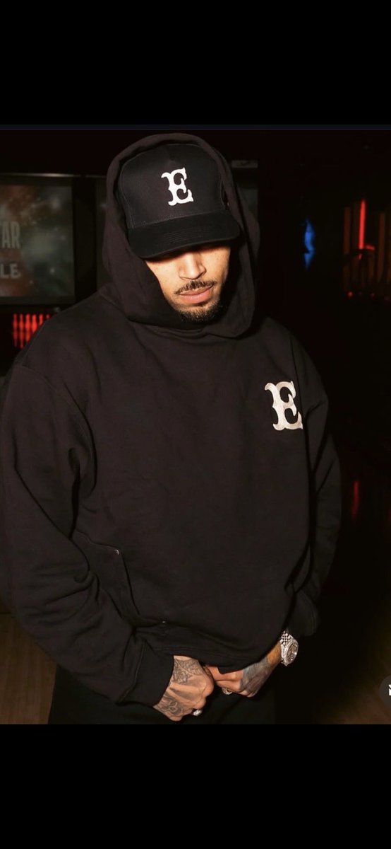 jprydeee's tweet photo. “If you only see my past, you don’t see my resurrection”🔥🔥🔥😭😭

Chris Brown on ‘leave me alone’ https://t.co/V9R5Dvl8CR