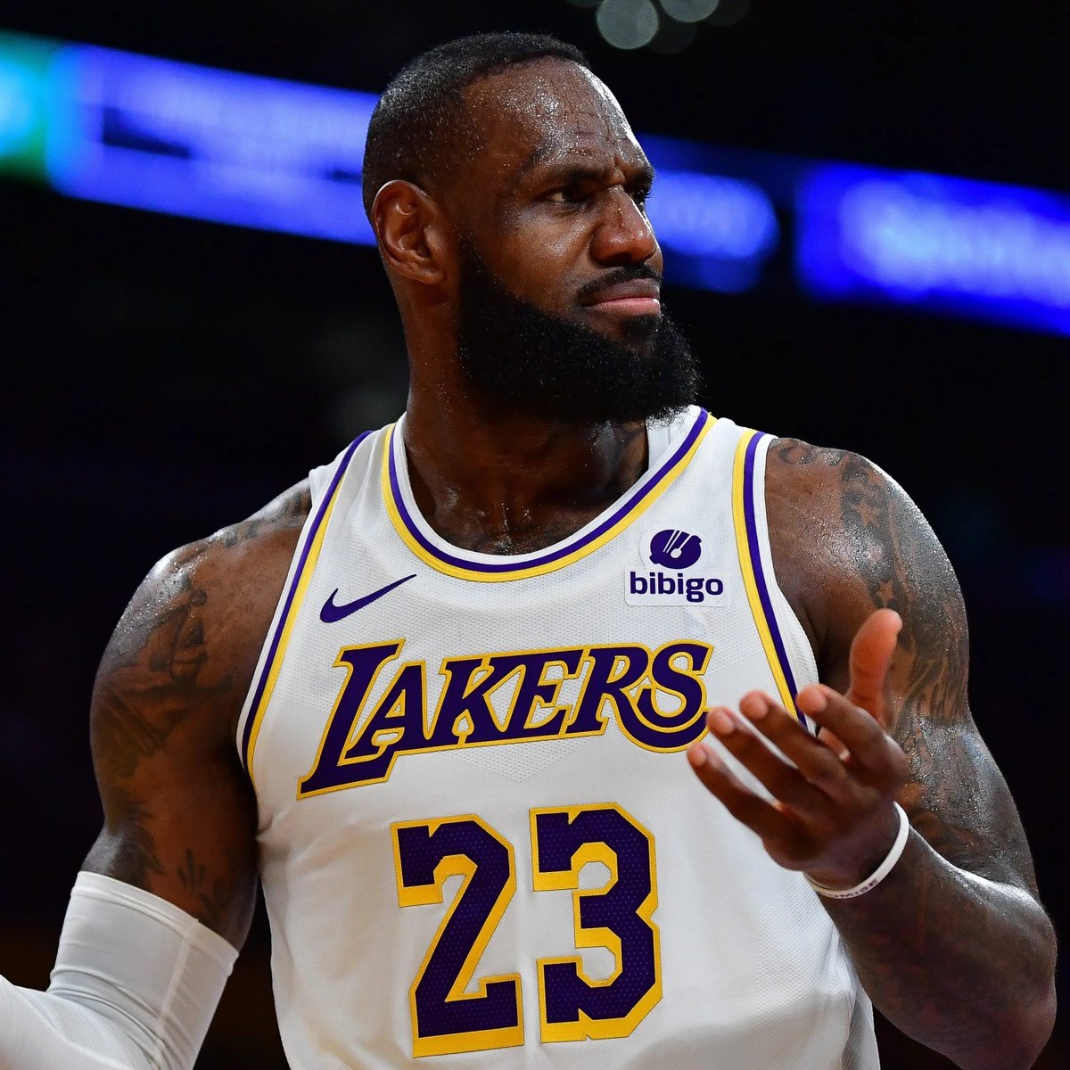 JUST IN: OKC takes an easy 2-0 lead on the Lakers

Time to panic in LA