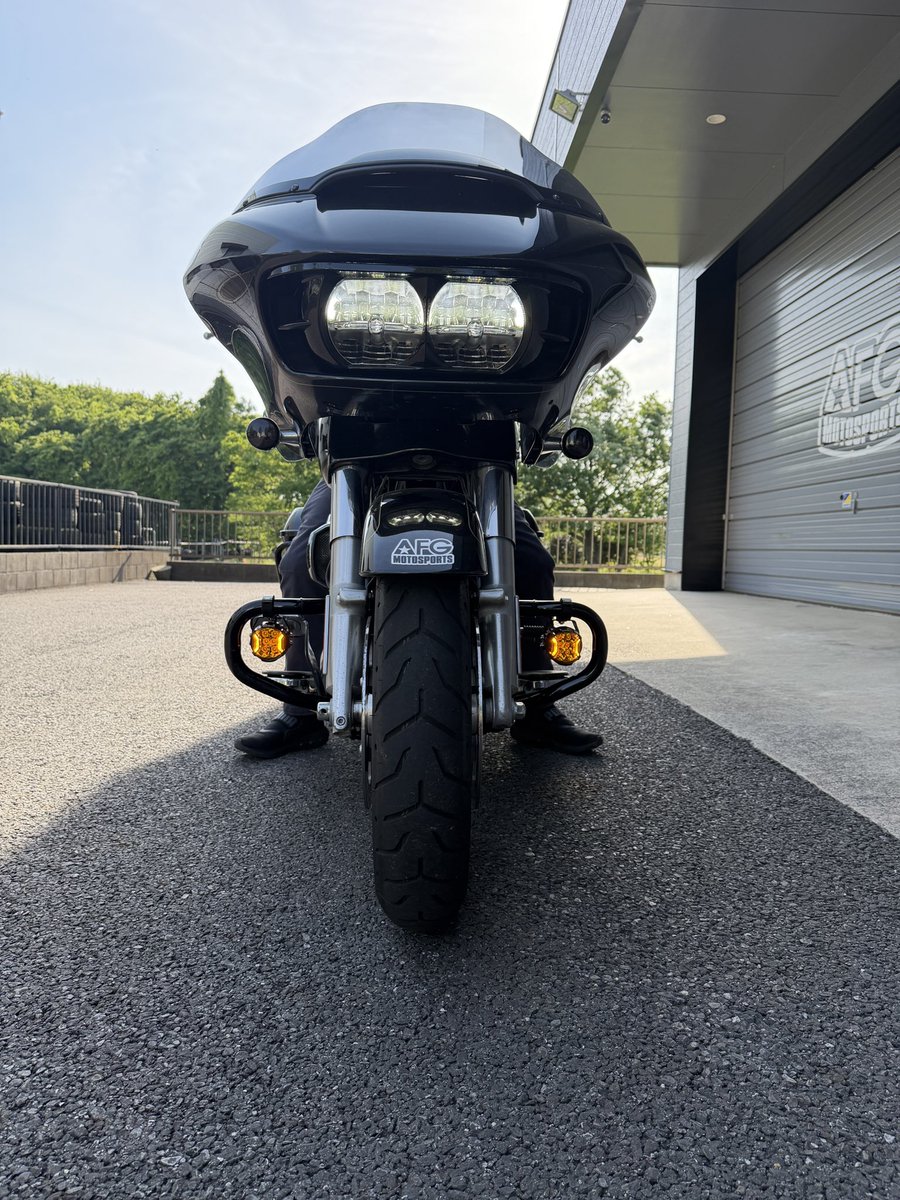 AFGMOTO's tweet photo. Auxbeamフォグランプ、V-Ultra3インチタイプ！サイドシューターの名だけあって270度と広い角度を照らす！3モードでDRLとメインライト、両方オンも可能。暗い道走る時が怖くなくなるしカスタムとしても楽しめる👍🏼
#afgmotosports #auxbeam #カスタム #led #フォグランプ https://t.co/pnR1k9r4KV