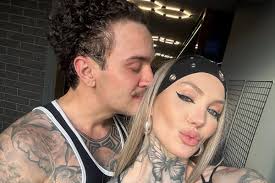 18Content74802's tweet photo. Zoo's video, Cristian Figueiredo's ex-wife, is spilling the tea 🫢, the babe does everything on top of the dick
zoo cristian figueiredo
👉https://t.co/ormfuLugfV https://t.co/gI4z1HvRGo