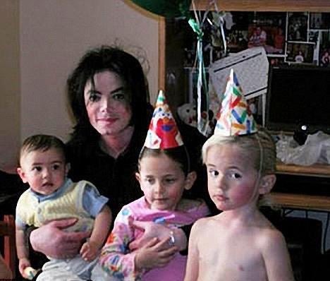 MJ ⋆⭒˚.⋆ tweet media