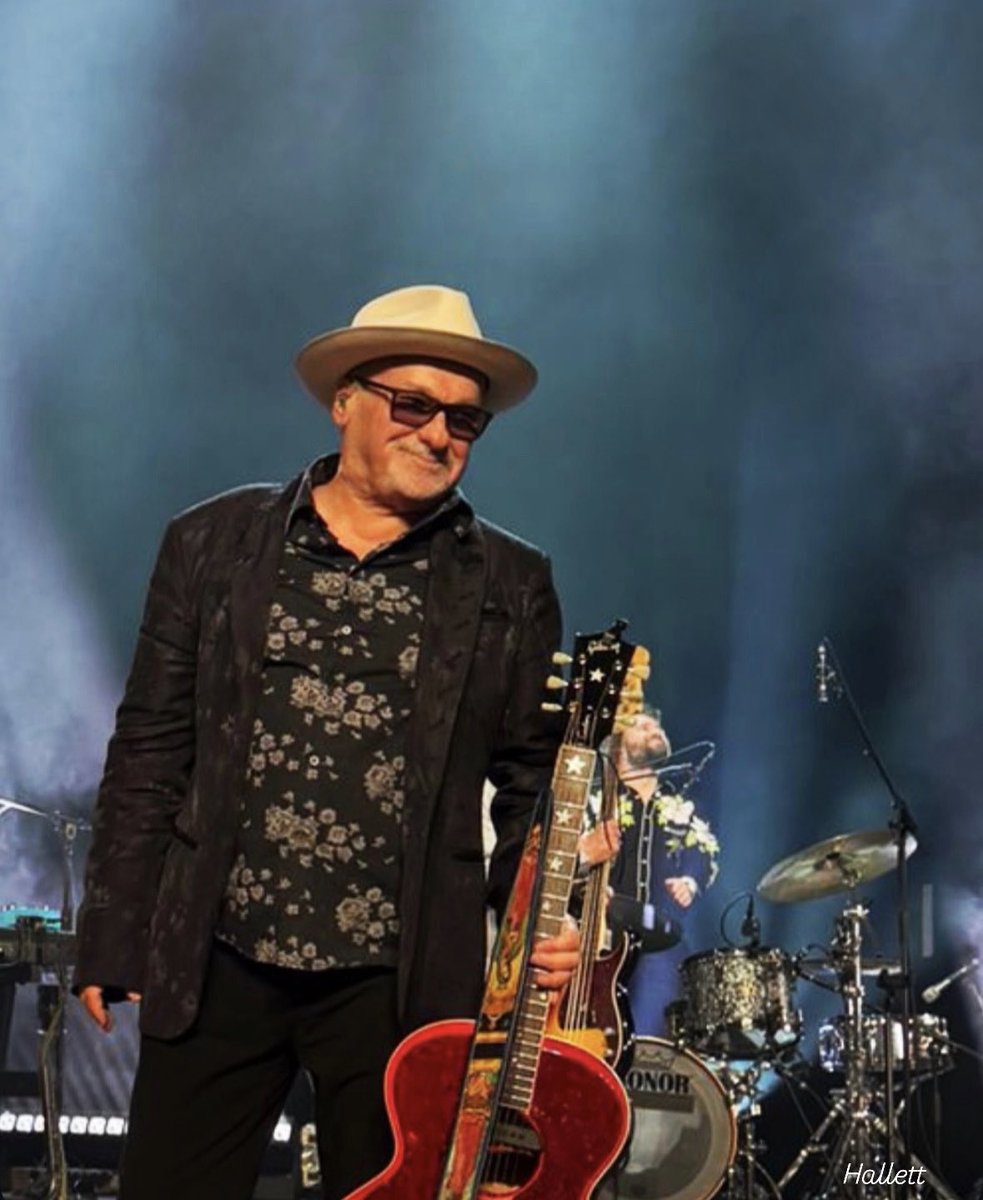 Paul Carrack tweet media