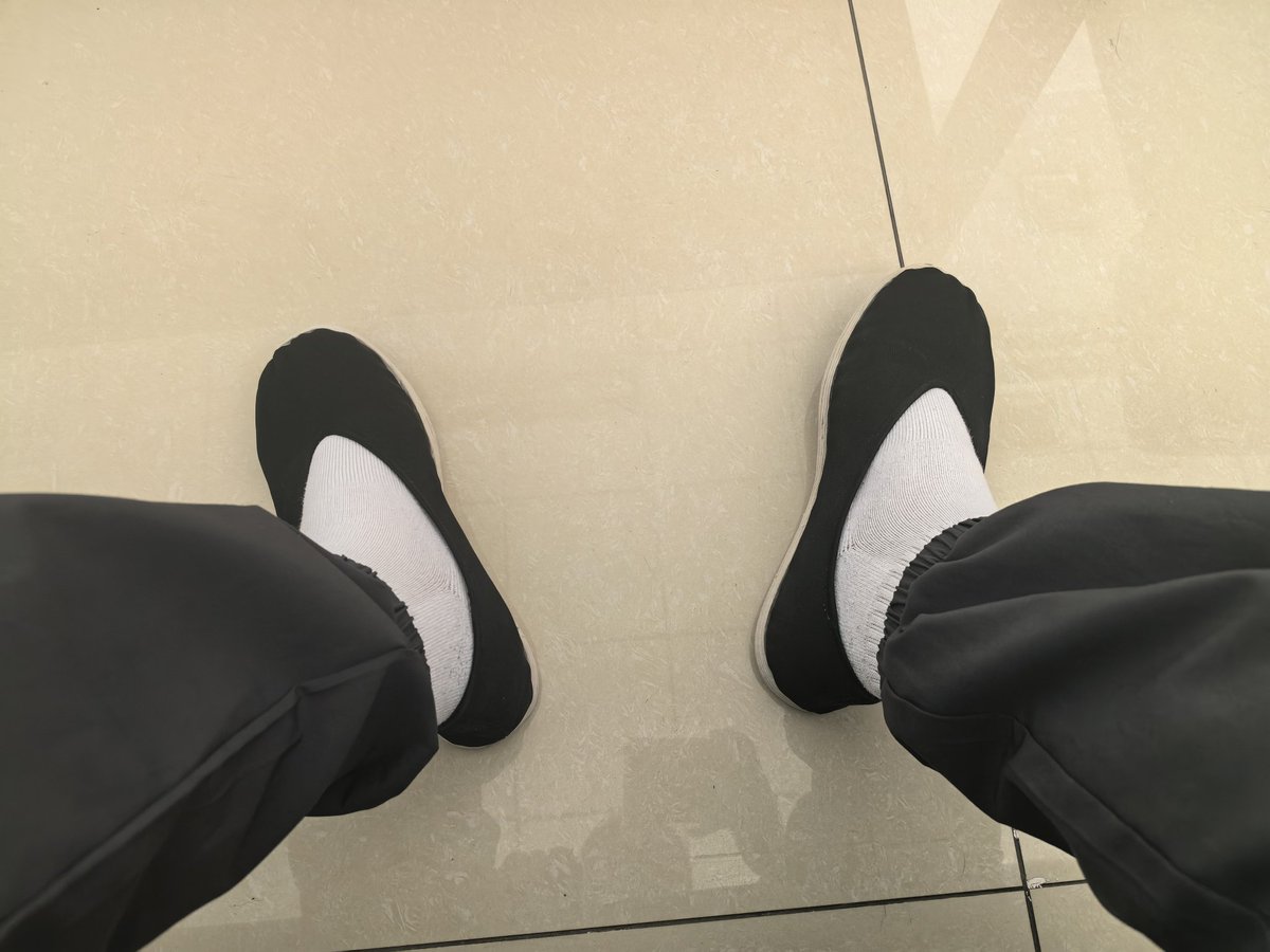 molelinus's tweet photo. 小憩一会儿 https://t.co/3iDWHDjakz