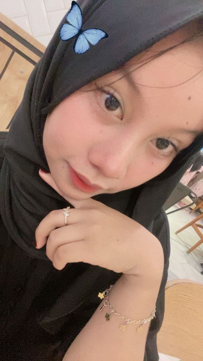 shella tweet media
