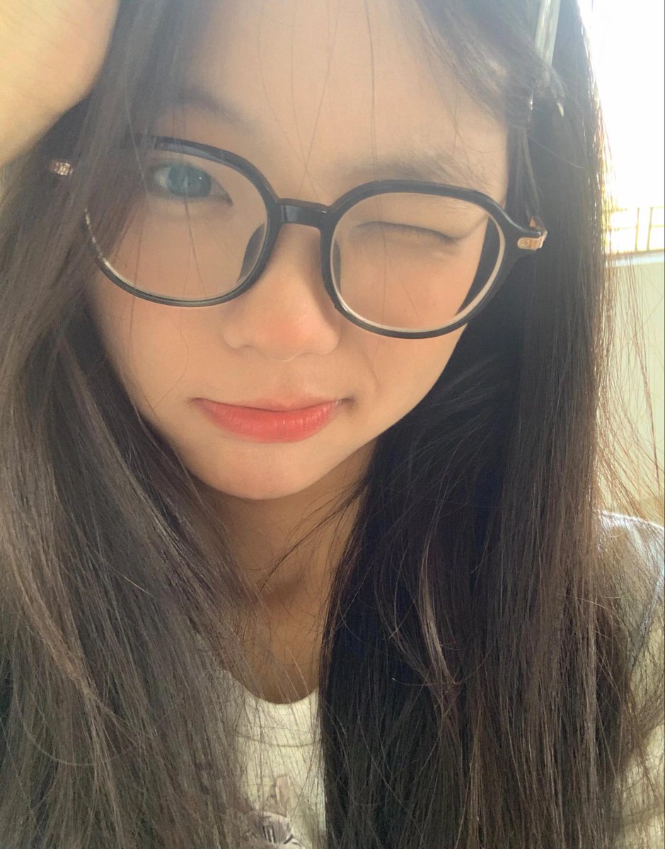 当然是小田啦（女大） tweet media