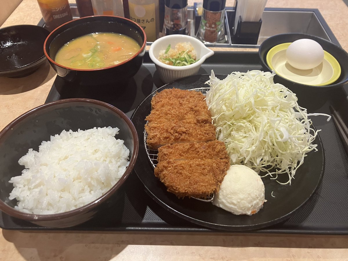 いり tweet media