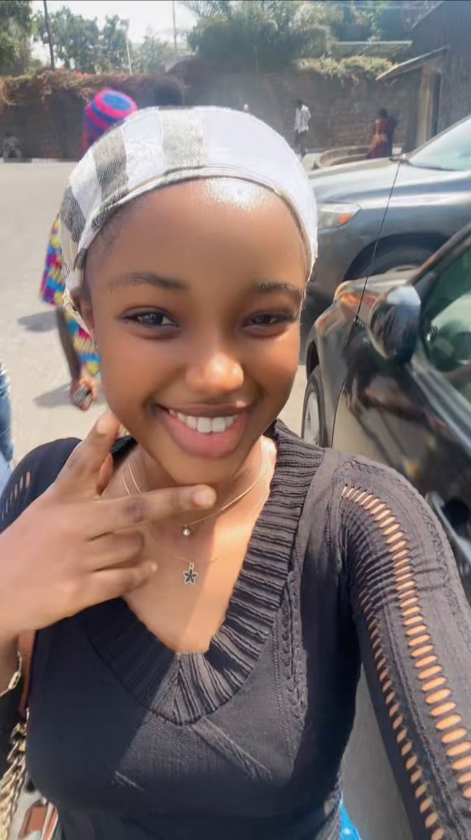 Just_mondey's tweet photo. It's a new day, put a smile on your face. 😊

This is the prettiest smile and face I’ve seen this week. No other beauty comes close. https://t.co/q0Tufw69ap
