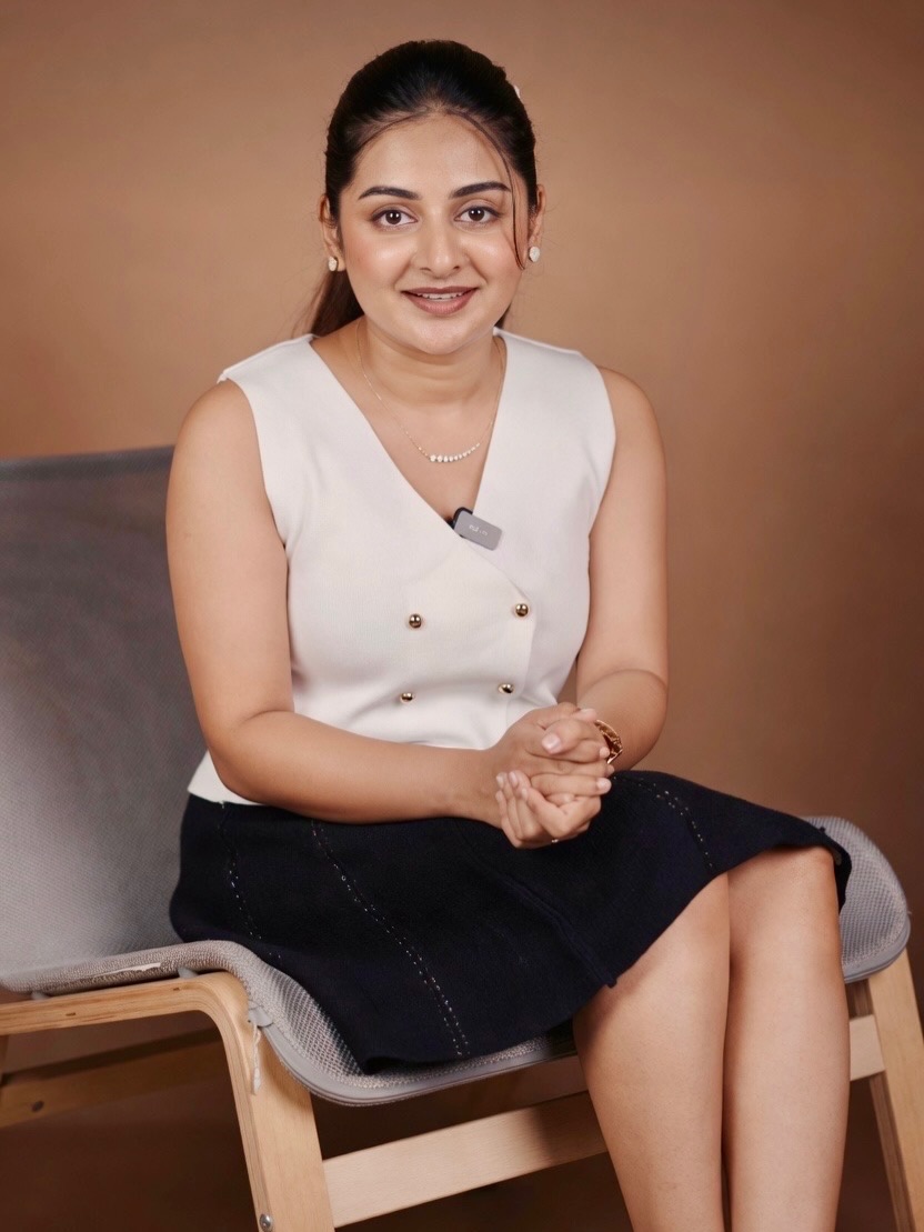 mallubeauties's tweet photo. Esther Anil 🥵😘 https://t.co/VDlXeRAavP