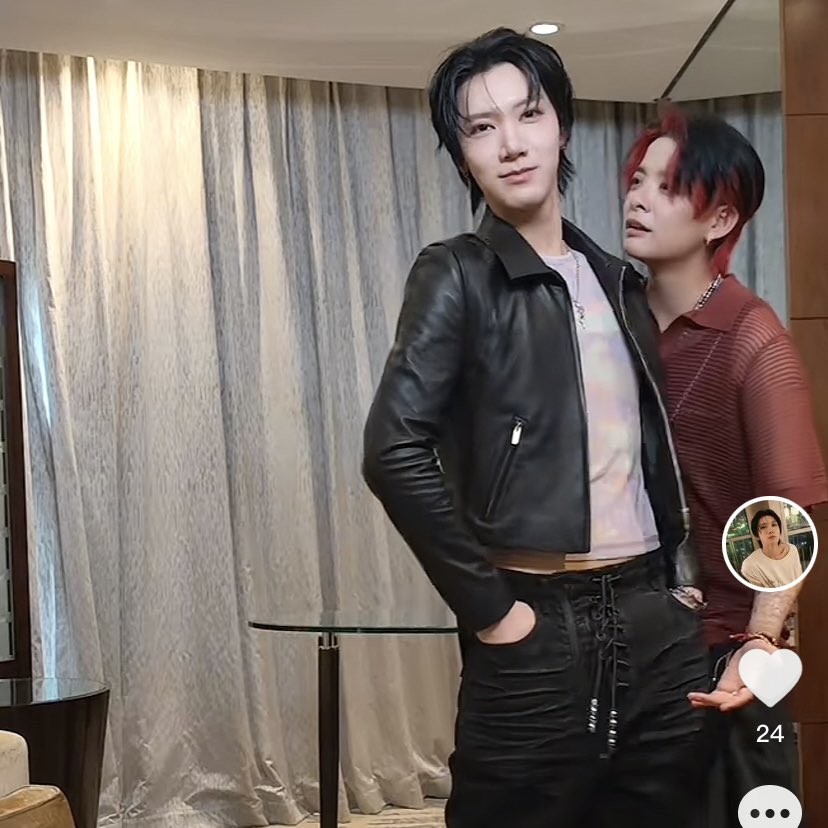 อมกก เตนล์เจอกับพี่แอมเบอร์เหมือนกัน น่ารักมากกกกㅠㅠㅠㅠ