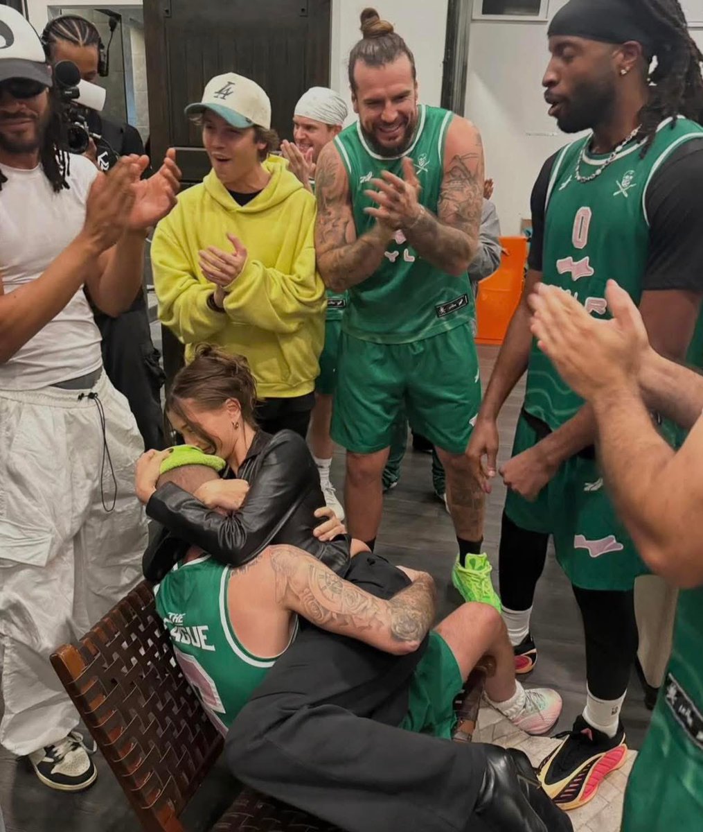 hailey supporting justin after his game 🤍