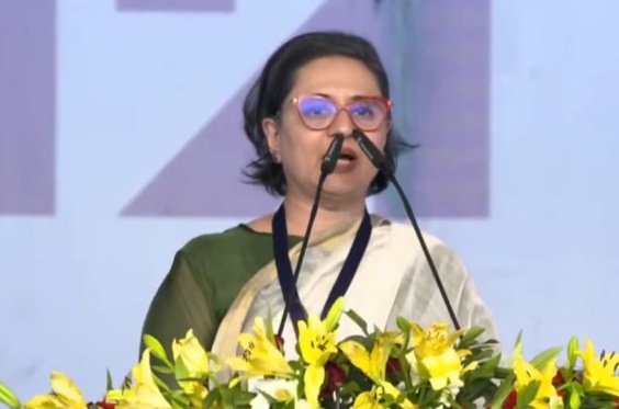 BIG NEWS 🚨 Kolkata Police sends notice to TMC MP Sagarika Ghose for fake post.