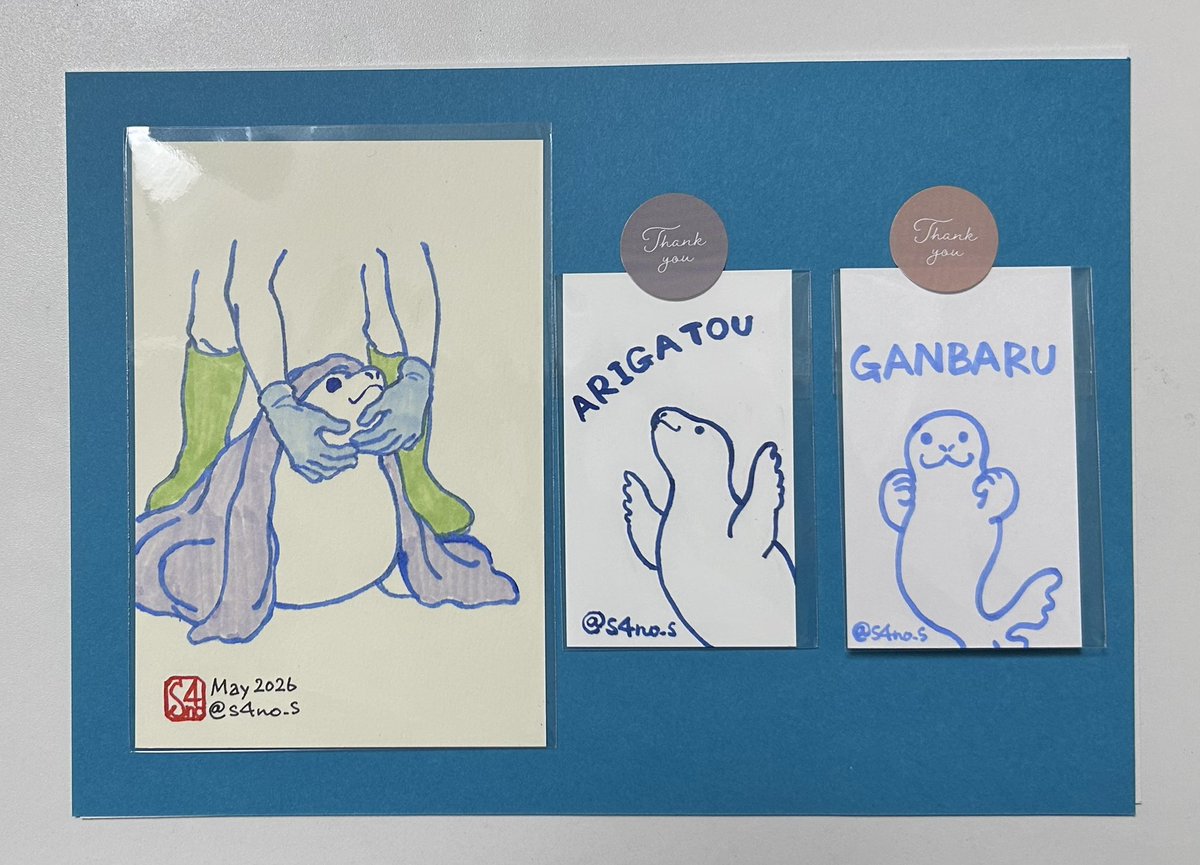 愛アザラシ博26」のために、はがきサイズの手描きイラストと、名刺