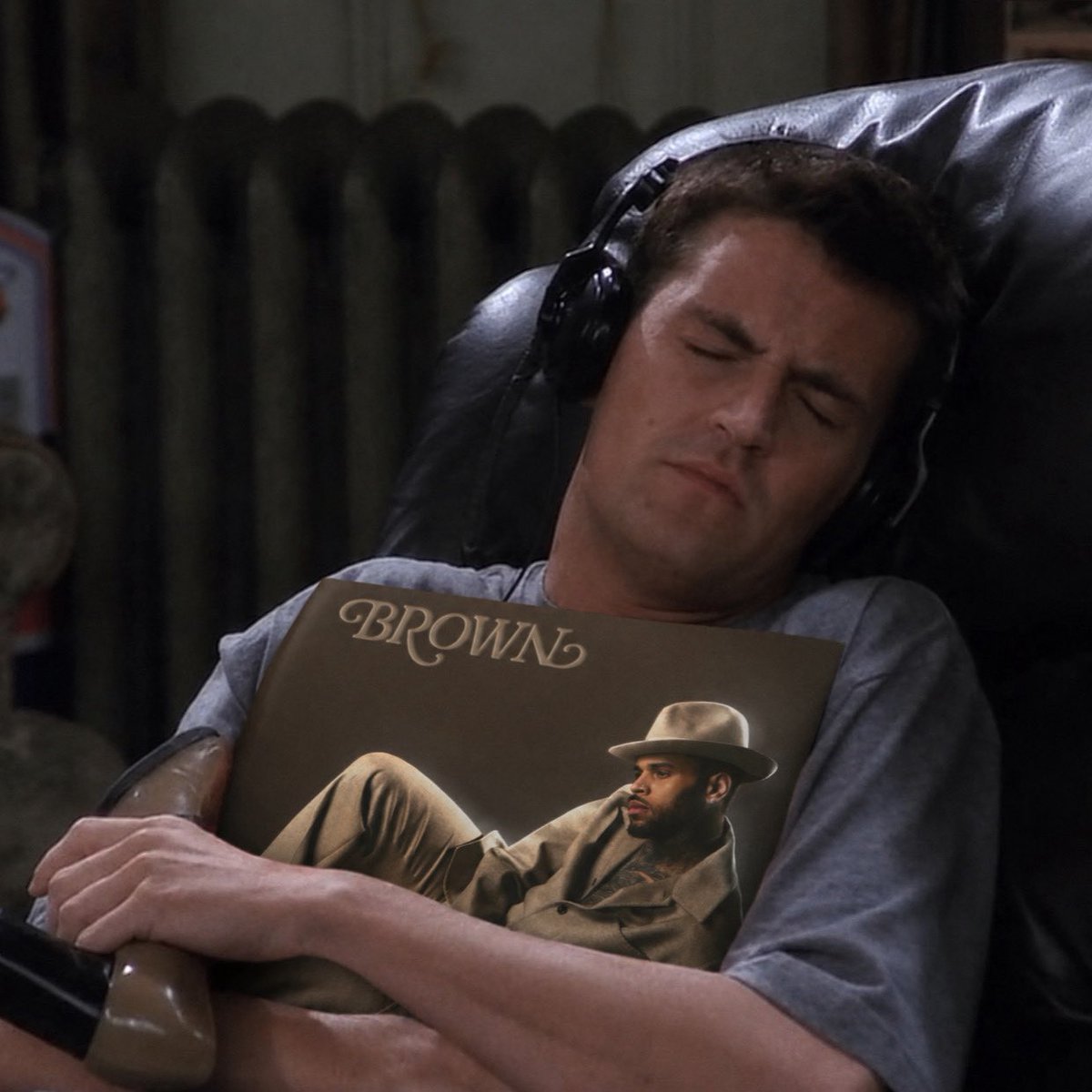 #BrownTheAlbum 🎧