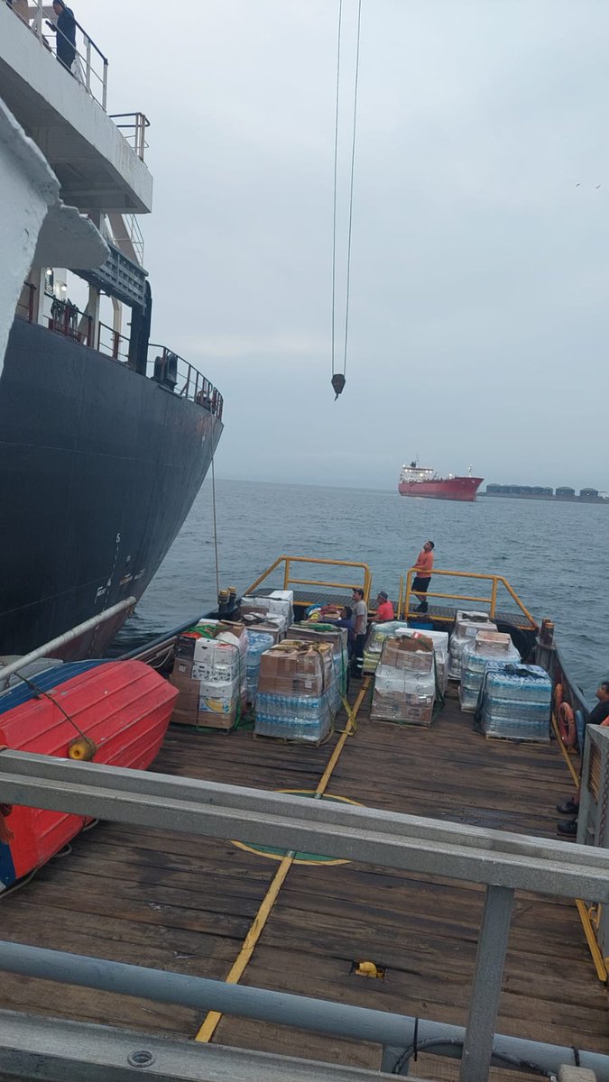 QuinnOil's tweet photo. MV Barú Mariner en faena de transporte de provisiones antes de su tránsito por el Canal de Panamá. https://t.co/MYgFzomZup