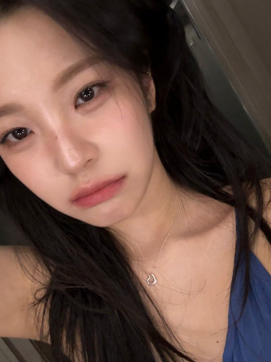 백지헌 얼굴 tweet media