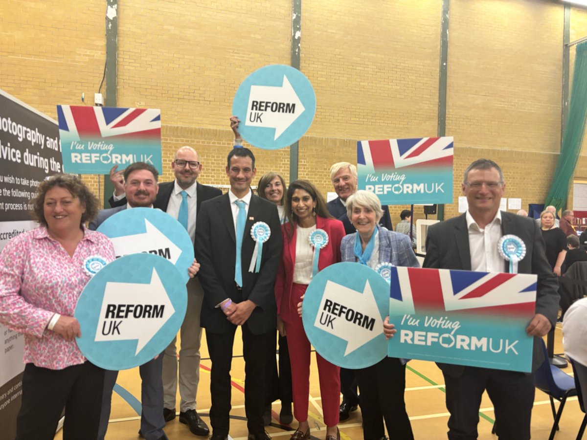 Reform gain here in Cowplain for Hampshire County Council. 

Congratulations to Jason Gillen for winning with 49% of the vote! 

Great to secure new Reform borough and county councillors in Fareham and Waterlooville!