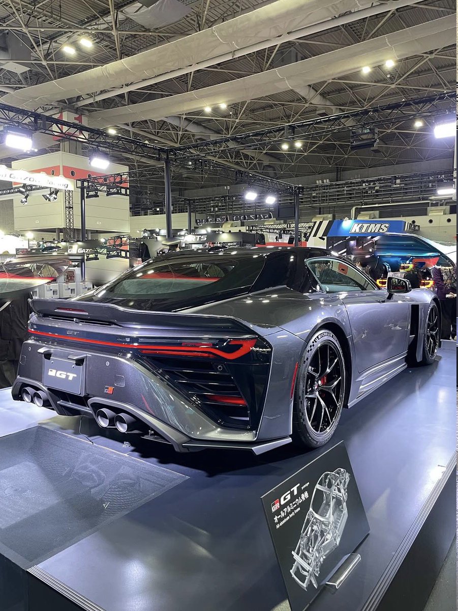Car Grails tweet media