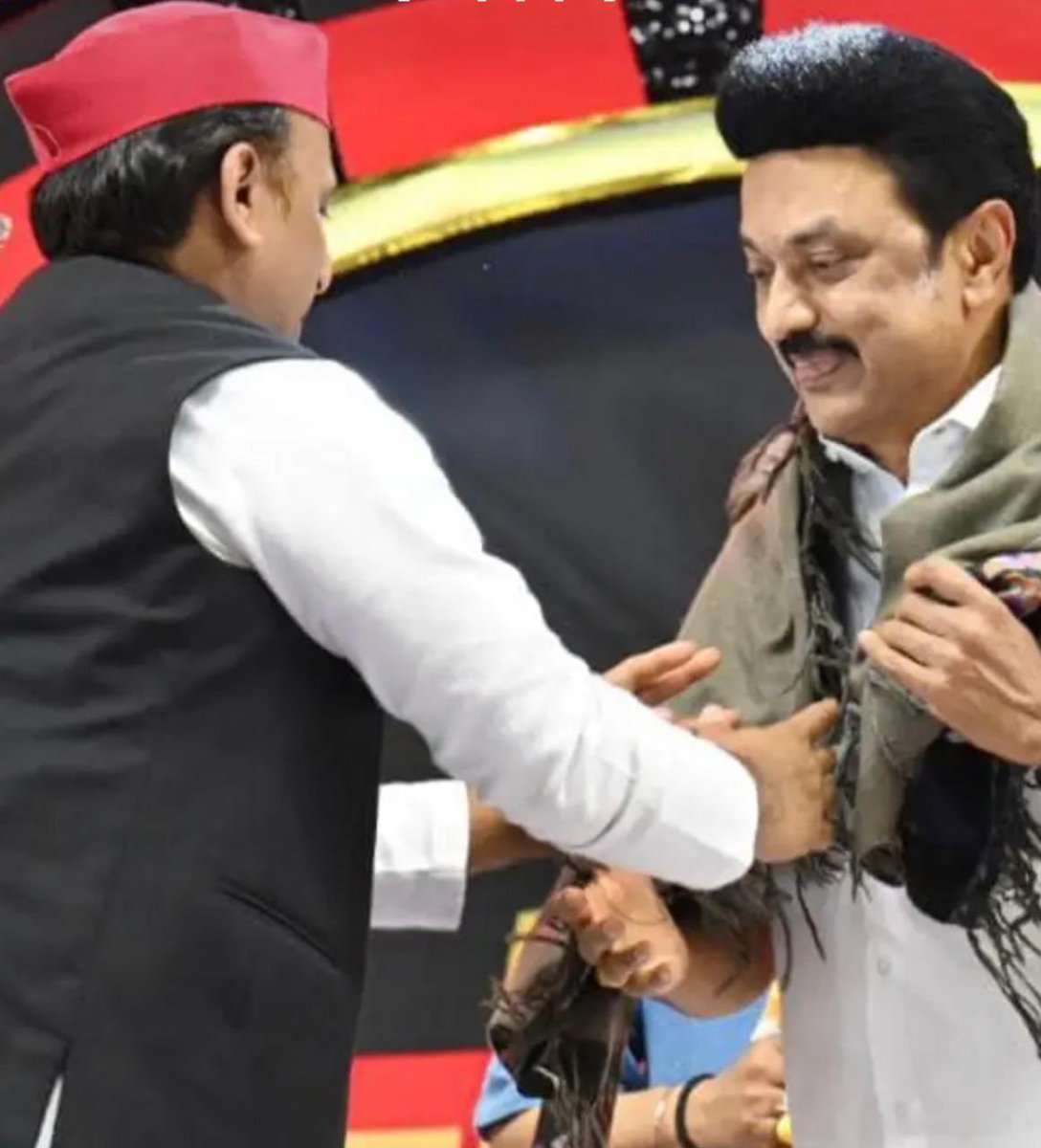 Akhilesh Yadav tweet media