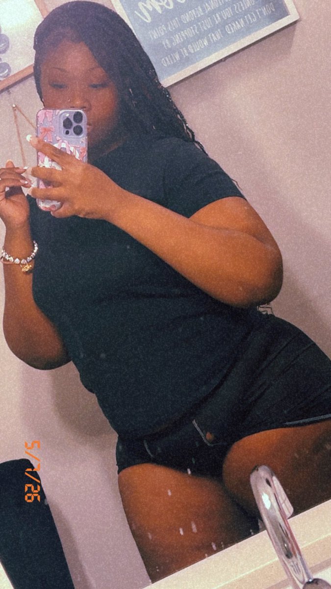 MonaeHer's tweet photo. Pretty Brown Gyal 🤎💋 #fypシ゚viral #her #nsfwtwt https://t.co/irTfbM682L