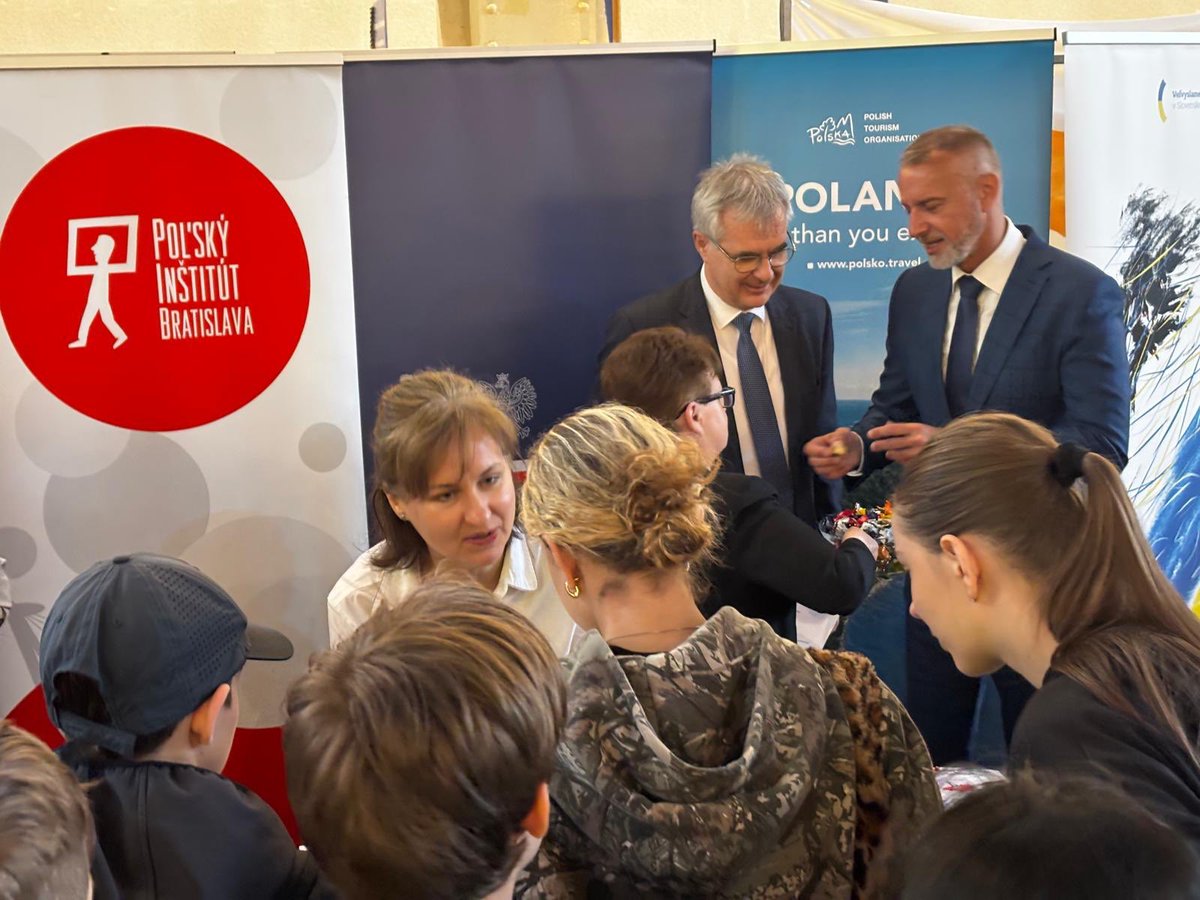 PLinSlovakia tweet media