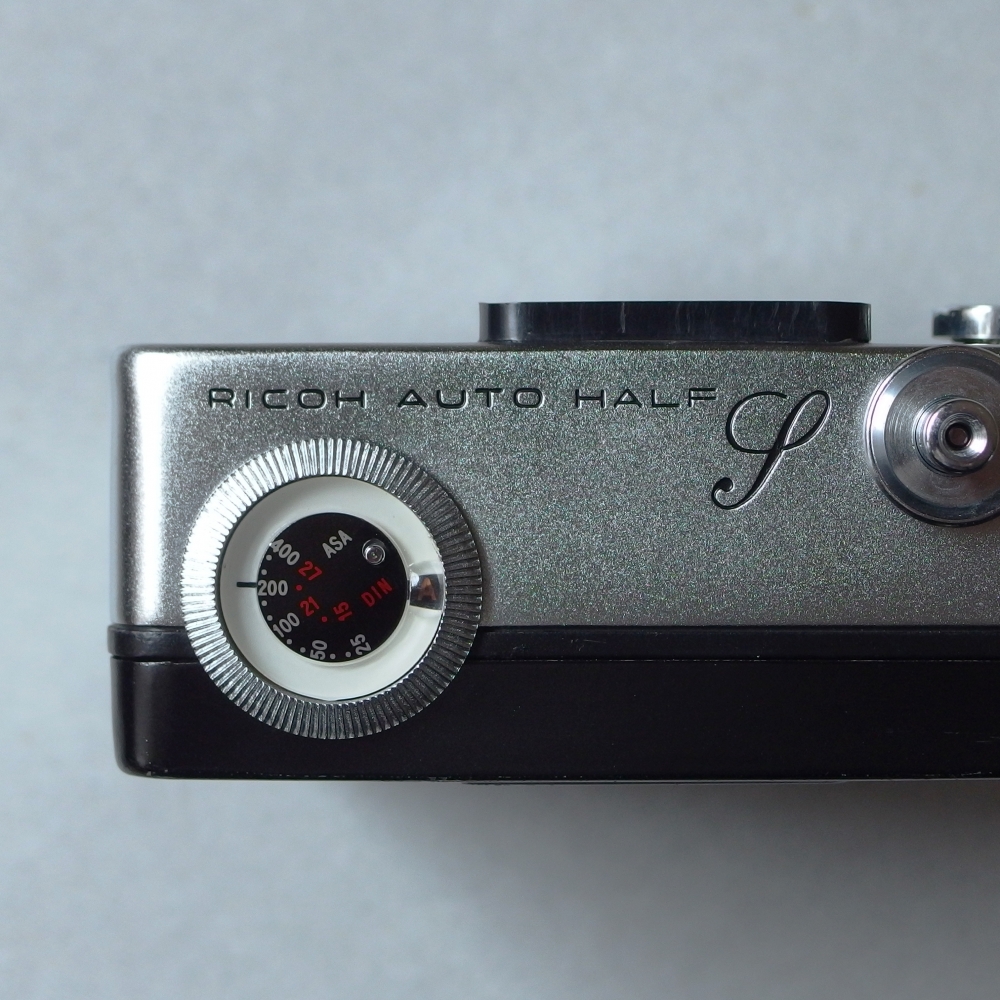 Ricoh AUTO HALF S【整備済完動品】 RICOH AUTO HALF SE （整備済）￥24,000- by #青葉台 店 【ゼンマイ式