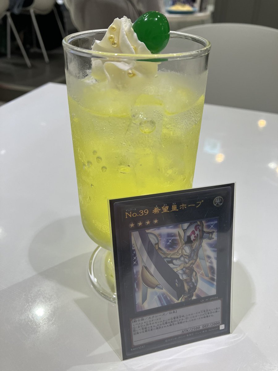 Heat_Argonauts's tweet photo. ZEXALのコラボカフェ行って来た！
周り女性客ばっかでびっくりした！ https://t.co/GeaWosvLG5