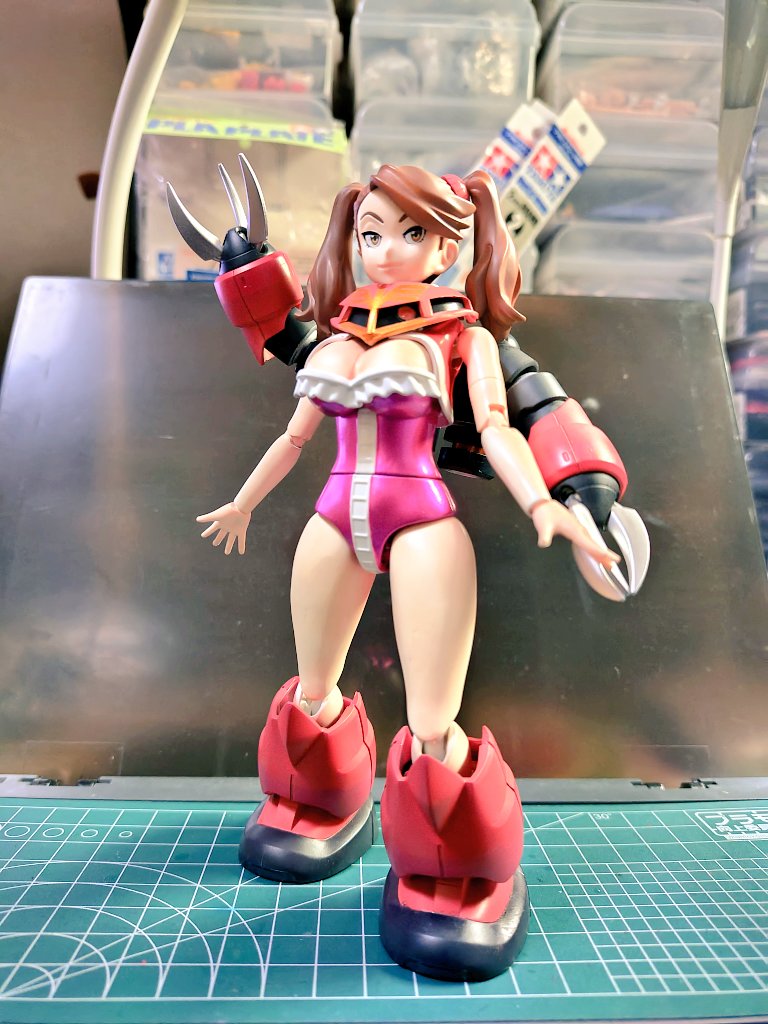 samonegi0's tweet photo. #はいぱーギャン子
#ガンダムビルドファイターズ 
#ガンプラ
#ガンダムジャスティスナイト
過去のはいぱーギャン子を見てください。 https://t.co/8jfUGwsZVR
