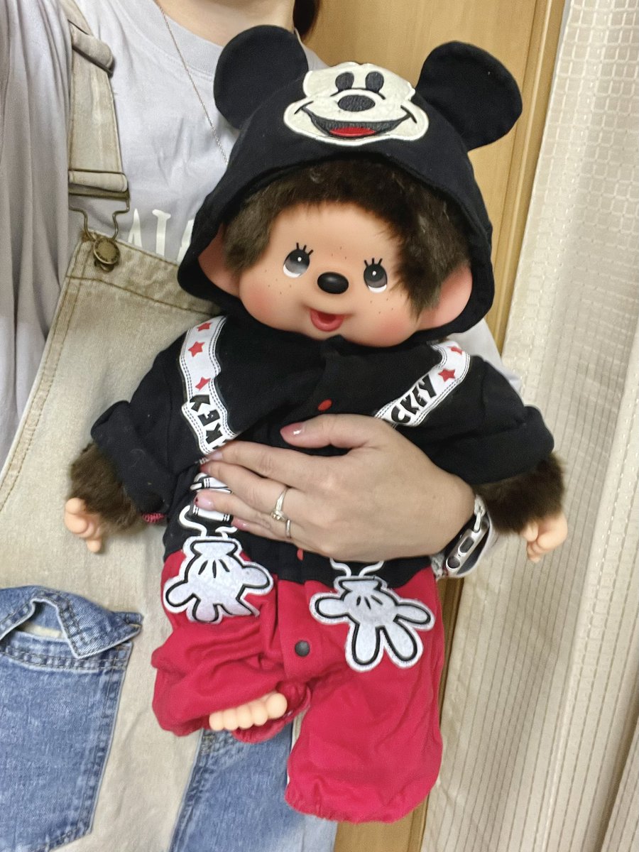 モンチッチＬサイズハンドメイド服（前後どっちでもOK♪アウター他） Lサイズのモンチッチちゃん赤ちゃんくらいのサイズだな。と思ってうち