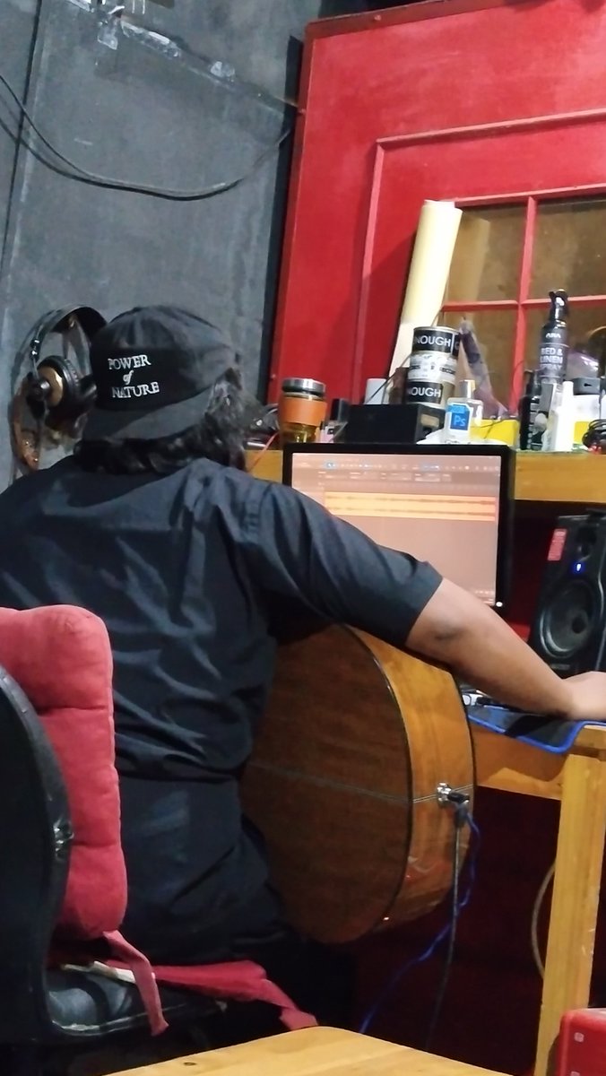 Anggar Deva | Amplop Records V'staff | 1% Kalong🦇 tweet media