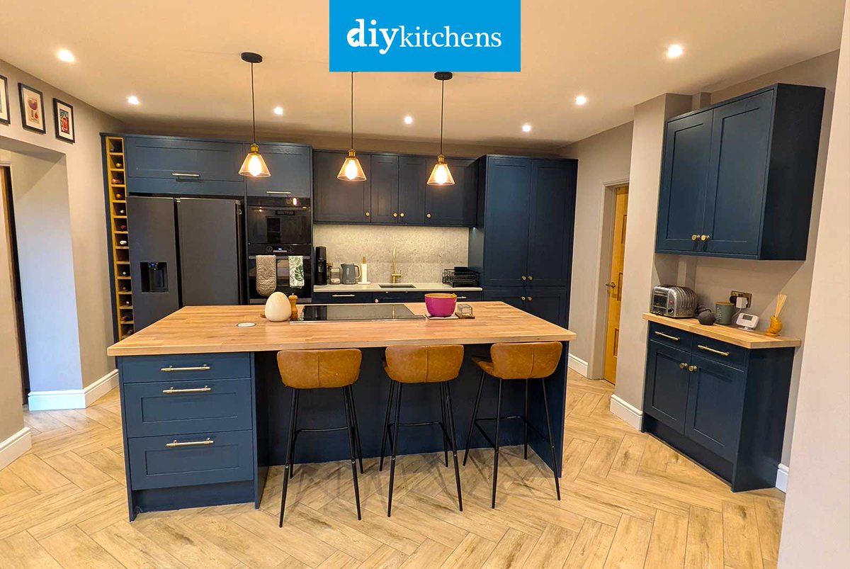DIY_Kitchens's tweet photo. π Louise from Cheltenham shows us her completed Innova Bramley Cobham Blue Shaker #kitchen, supplied by DIY Kitchens (Ref:4365) - https://t.co/lMhkfaX2cQ
Visit https://t.co/mDGIyY2X5f to see how much you could save on your dream kitchen!
#bramley #shakerkitchen https://t.co/hDJjFiJAwV