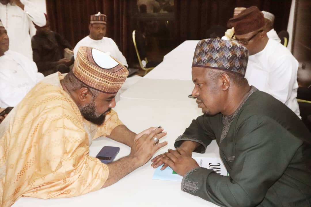 Dr. Jamil Isyaku Gwamna tweet media