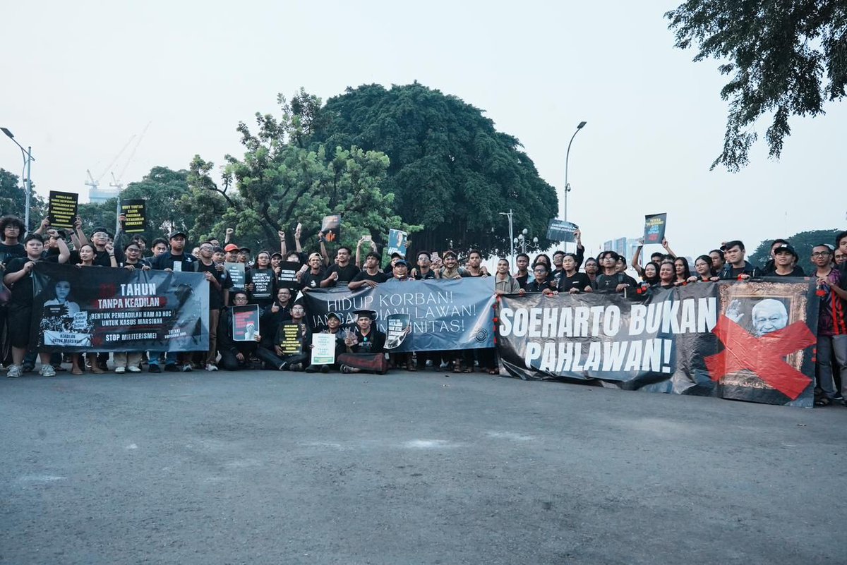 sumarsih11 tweet media
