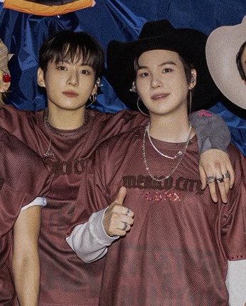 yoonkook lover tweet media